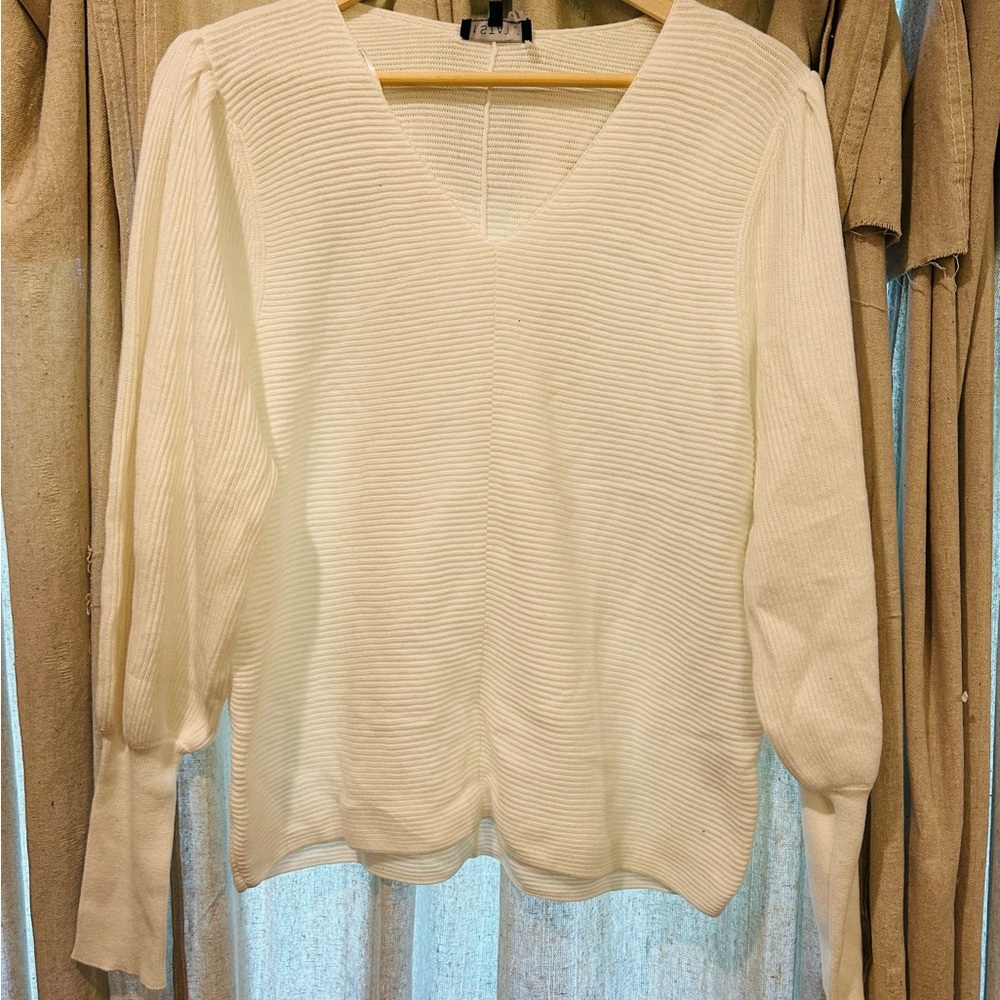 1.state cream sweater size small NWT